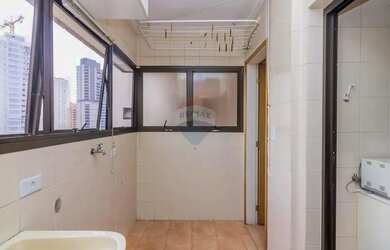 Imagem 12: Apartamento de 81m², 3 dormitórios, 1 suíte e 2 vagas em ótima localização...