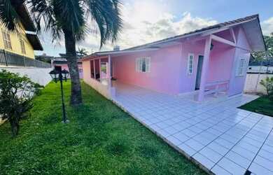 Imagem: Casa com Amplo Terreno (413m²) no Bairro Santa Bárbara, Criciúma