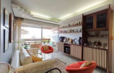 Imagem: O apartamento possui 3 Dormitórios, 3 Banheiros, 1 Vaga na