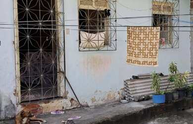 Imagem: A casa à venda possui 3 Dormitórios, 1 Banheiro e 7m² de