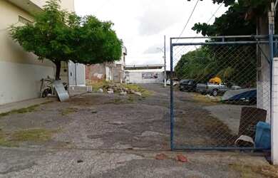 Imagem: O terreno está localizado em Santos Dumont, Aracaju à venda