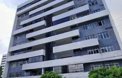 Imagem: O apartamento possui 4 Dormitórios, 4 Banheiros, 2 Vagas na