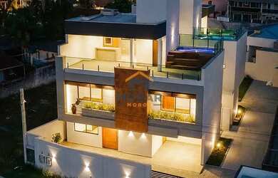 Imagem: O apartamento possui 3 Dormitórios, 3 Banheiros, 2 Vagas na