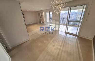 Imagem: O apartamento possui 4 Dormitórios, 5 Banheiros, 3 Vagas na