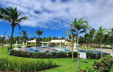 Imagem: O terreno possui 240m² de Área e está localizado em Barra