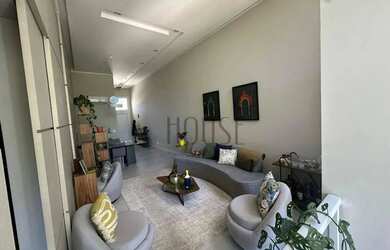 Imagem: A casa em condomínio possui 4 Dormitórios, 4 Banheiros, 4