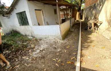 Imagem: A casa possui 1 Dormitório, 2 Banheiros e está localizado