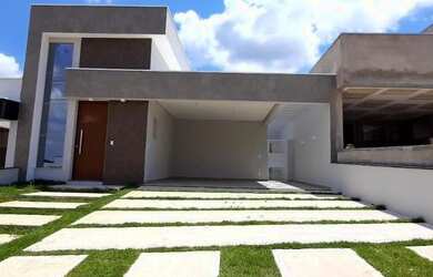 Imagem: A casa em condomínio possui 3 Dormitórios, 2 Banheiros, 4