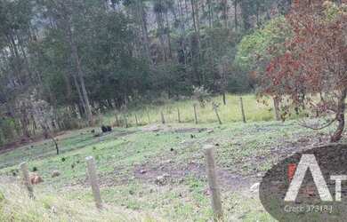 Imagem: O terreno possui 850m² de Área e está localizado em Estância