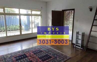 Imagem: O depósito possui 4 Vagas na garagem e 260m² de Área e está