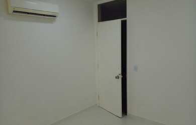 Imagem 6: Salão Comercial para Locação em Salvador, Caminho Das árvores, 1 banheiro, 1 vaga