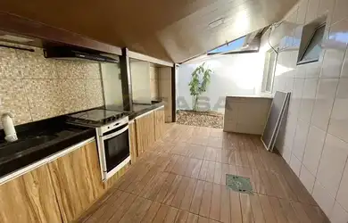 Imagem: A casa em condomínio possui 2 Dormitórios, 1 Banheiro, 1 Vaga