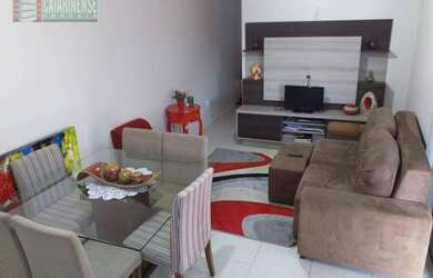 Imagem: A casa possui 5 Dormitórios, 3 Banheiros, 2 Vagas na garagem