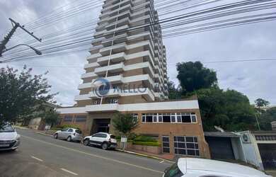 Imagem: O apartamento possui 1 Dormitório, 1 Banheiro, 1 Vaga na garagem