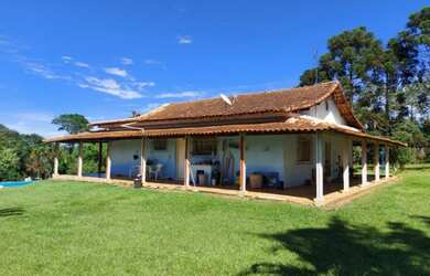 Imagem: A chácara está localizado em Vila Trujillo, Sorocaba à venda