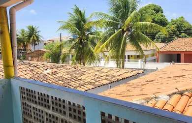 Imagem: A casa possui 4 Dormitórios, 4 Banheiros, 1 Vaga na garagem