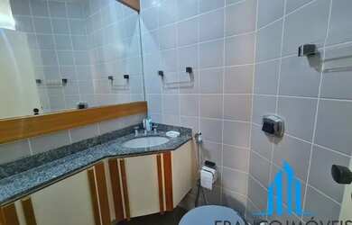 Imagem 10: Apartamento para venda com 153 metros quadrados com 3 quartos em Centro...