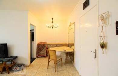 Imagem 3: Apartamento à Venda - Vila das Mercês, 2 Quartos, 64 m2