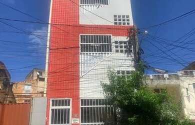 Imagem: A casa possui 2 Dormitórios, 2 Banheiros, 1 Vaga na garagem