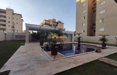 Imagem: O apartamento possui 3 Dormitórios, 2 Banheiros, 2 Vagas na