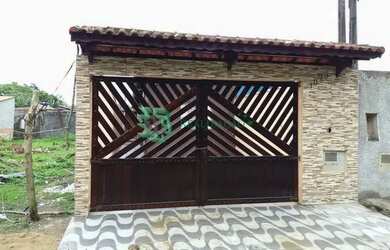 Imagem: A casa possui 2 Dormitórios, 1 Banheiro, 1 Vaga na garagem