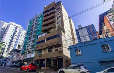 Imagem: O apartamento possui 3 Dormitórios, 2 Banheiros, 1 Vaga na