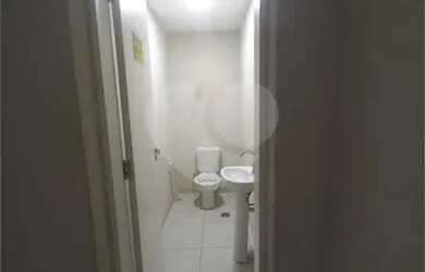 Imagem 10: Ponto comercial/Loja/Box para aluguel tem 170 metros quadrados em Água...