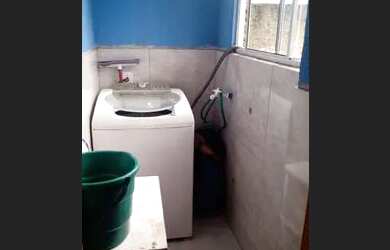 Imagem: A casa possui 2 Dormitórios, 1 Banheiro e está localizado