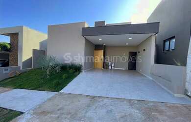 Imagem: A casa em condomínio possui 3 Dormitórios, 3 Banheiros, 2