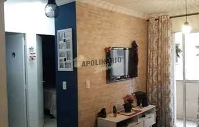 Imagem: O apartamento possui 2 Dormitórios, 1 Banheiro, 1 Vaga na garagem