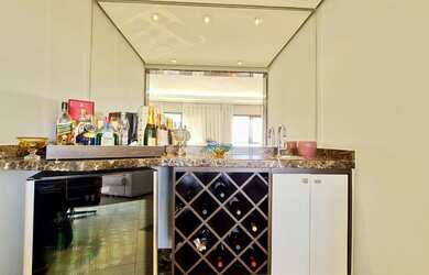 Imagem 5: Lindo apartamento na Região de Santa Terezinha 3 suítes e 3 vagas garagem