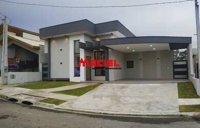 Imagem: A casa em condomínio possui 3 Dormitórios, 5 Banheiros, 4