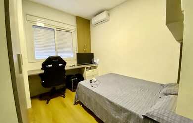 Imagem 14: Apartamento com móveis planejados à vendam de 2 dormitórios, bairro...