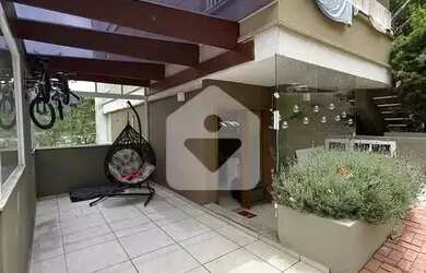 Imagem 1: Casa para venda com 2 quartos, 81m² - Castelanea - Petrópolis/RJ