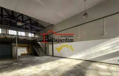 Imagem: O depósito possui 300m² de Área e está localizado em Utinga