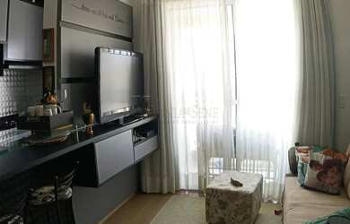 Imagem: O apartamento possui 2 Dormitórios, 1 Banheiro, 1 Vaga na garagem