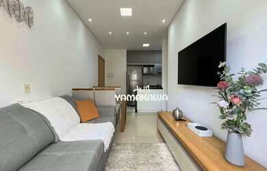 Imagem: O apartamento possui 2 Dormitórios, 1 Banheiro, 1 Vaga na garagem