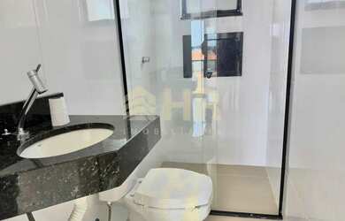 Imagem 12: Sobrado triplex com 03 suítes e 02 vagas de garagem Balneário Ipacaraí...