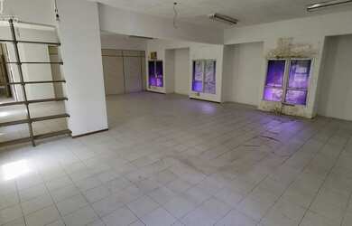 Imagem 3: Salão Comercial de 400m², laje privativa - andar inteiro, com vagas de garagens, em empree