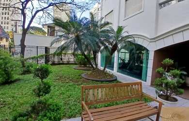 Imagem: O apartamento possui 3 Dormitórios, 2 Banheiros e 135m² de