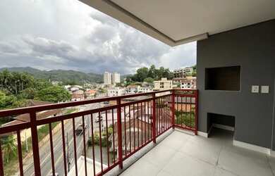 Imagem: O apartamento possui 2 Dormitórios, 2 Banheiros, 1 Vaga na