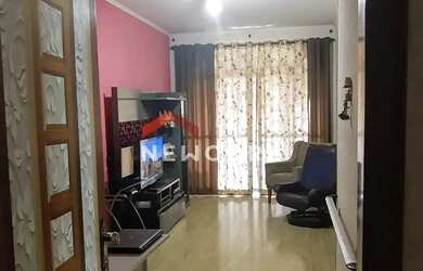 Imagem: A casa possui 4 Dormitórios, 4 Banheiros, 3 Vagas na garagem