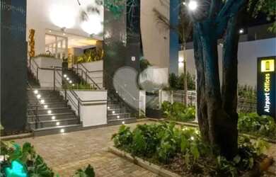 Imagem: O depósito possui 1 Vaga na garagem, 39m² de Área e está