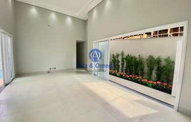 Imagem: A casa em condomínio possui 3 Dormitórios, 4 Banheiros, 2