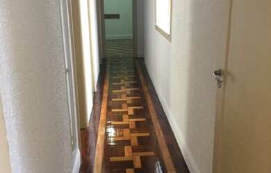 Imagem 7: Ajuri Imóveis aluga excelente casa com 06 salas na Rua Pereira Nunes - Tijuca