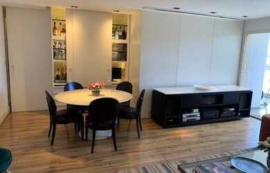 Imagem 6: MARAVILHOSO APARTAMENTO SITUADO NA JOAQUIM LÍRIO, PRAIA DO CANTO, VITÓRIA....