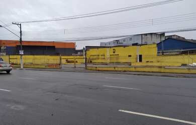 Imagem: O terreno possui 1.500m² de Área e está localizado em Vila