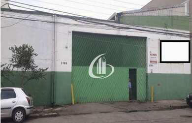 Imagem: O depósito possui 985m² de Área e está localizado em Vila