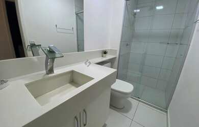 Imagem 8: GOLDEN GREEN RESIDENCE. Piscina, Churrasqueira, VarandaeÁrea de serviço