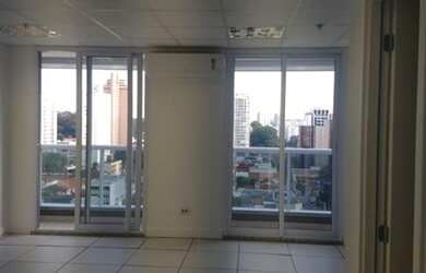 Imagem: O depósito possui 1 Vaga na garagem, 31m² de Área e está